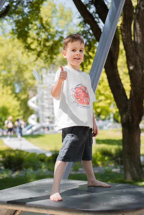 Chlapecké tričko MINIKID – bílé s potiskem, pohodlné pro každý den